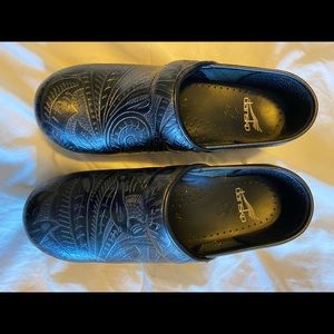 Black Danskos with design